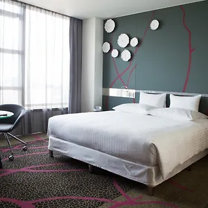 https://pullman-saigon-centre.hotelsvungtau.com